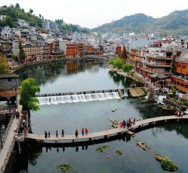 兴化长沙旅游攻略(长沙旅游攻略景点必去二日游)