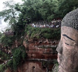 兴化乐山旅游攻略(乐山旅游攻略1日游)