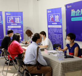 兴化上海伴游招聘 上海富豪娱乐诚聘，办公文员，经理助理