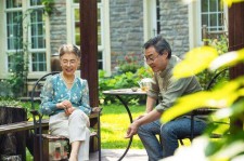 兴化坦言带老伴游遍中国(我和老伴去旅游)