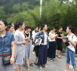 兴化中国的曲男伴游的简单介绍