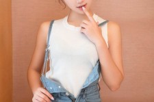 兴化包含上海兼职女伴游模特预约小薇微信的词条