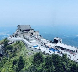 兴化湖南旅游攻略(武汉到湖南旅游攻略)