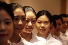 兴化私人伴游招聘 度假区万元月薪招“泳装伴游”