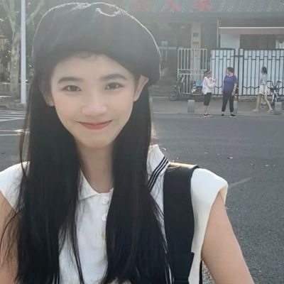 兴化商务伴游带客户去看海豚表演