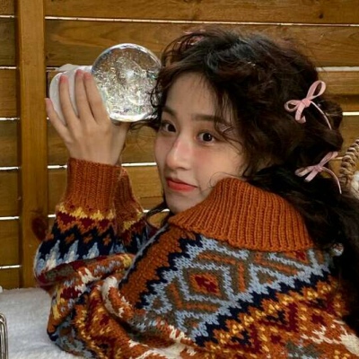 兴化伴游女生郑晓涵的资料