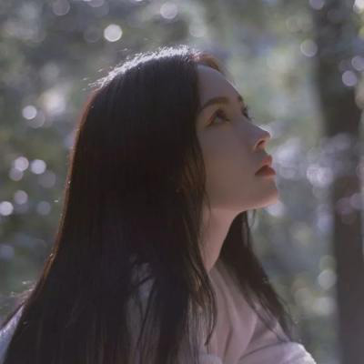 兴化伴游女生秦鹿鸣的资料