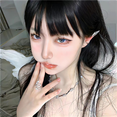 兴化伴游女生杨悦澜的资料