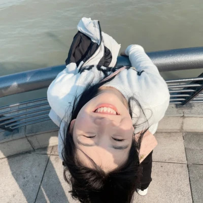 兴化伴游女生李琳洁的资料