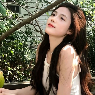 兴化伴游女生唐雅宁的资料