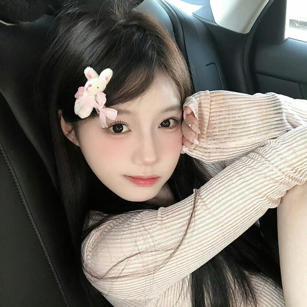 兴化伴游女生沈欣白的资料