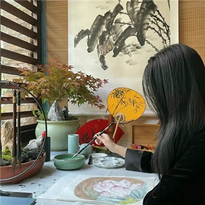 兴化伴游女生源又菡的资料