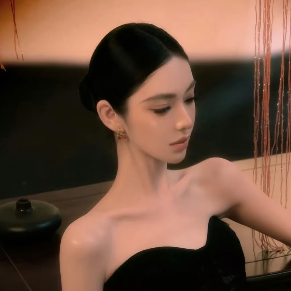 兴化伴游女生 | Emily的资料